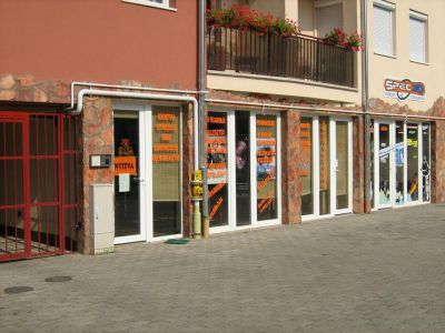 Fodrsz,kozmetika,krm,szoli