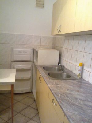 Elad 62 nm-es laks Sopron trtnelmi belvrosban