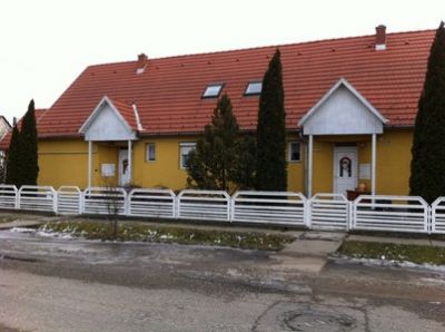 Mlyiban,Miskolctl 8km-re ikerhz elad.
