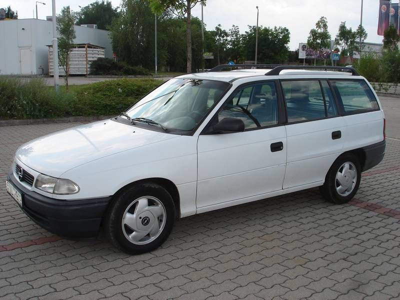 Elad Opel Astra F Caravan